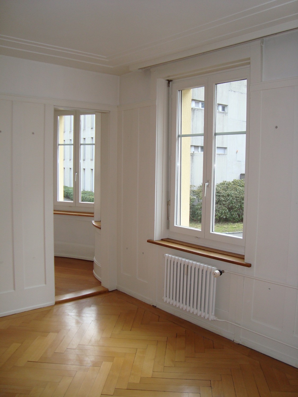 4 rooms apartment, photo 1 of 10