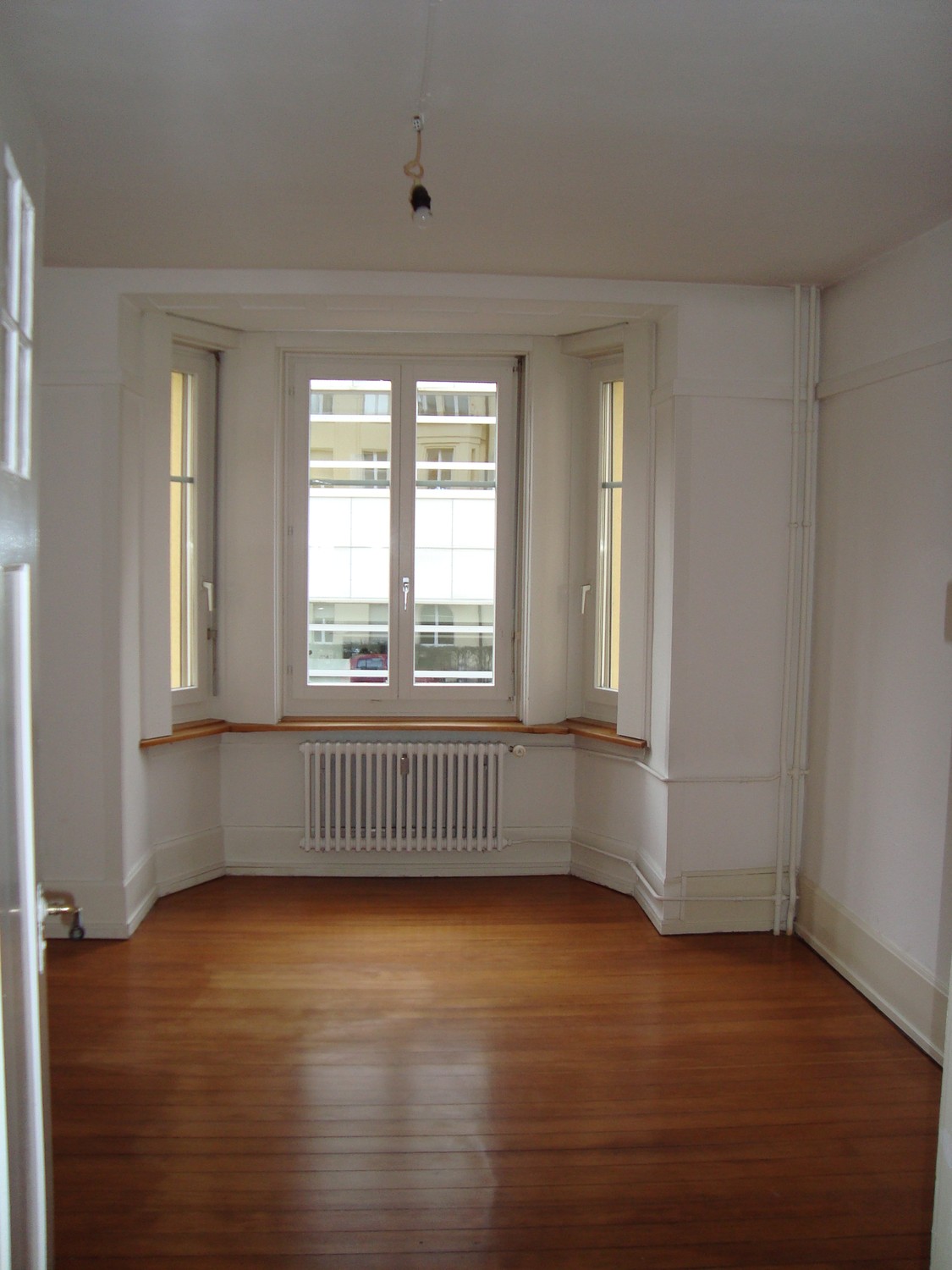 4 rooms apartment, photo 3 of 10