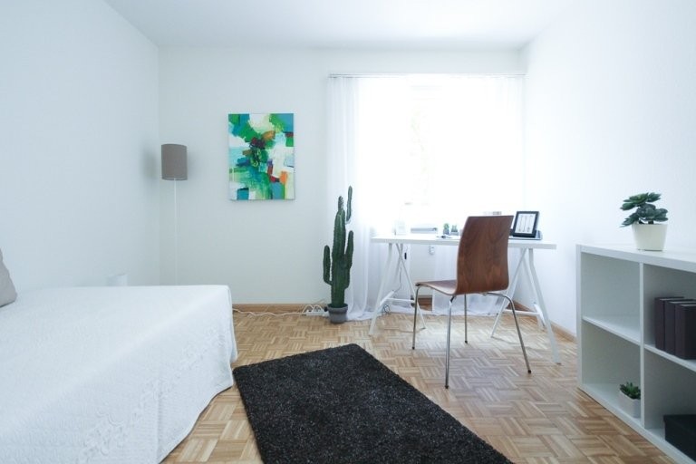 4 rooms apartment, photo 7 of 8
