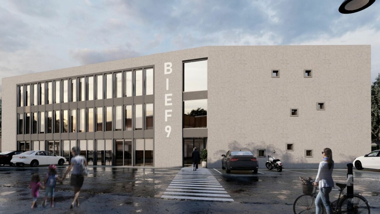 356m² commercial, photo 4 of 9