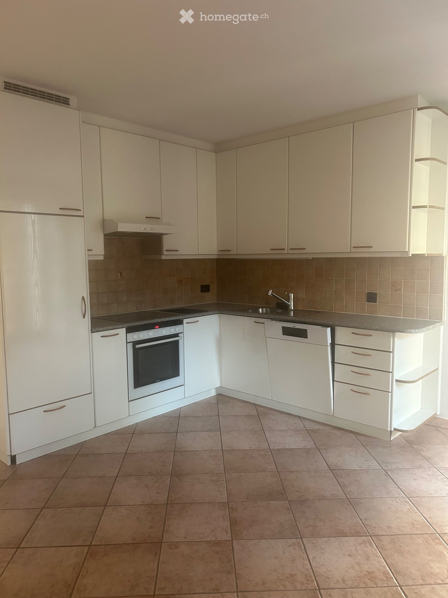 3 rooms apartment, photo 1 of 5