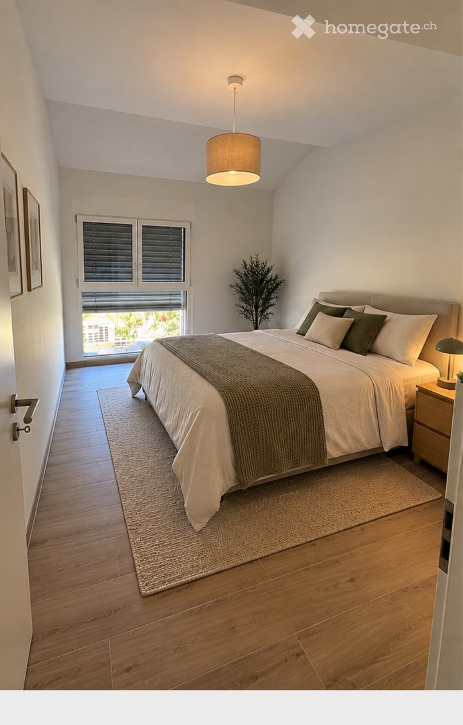 1 room single room, photo 1 of 3