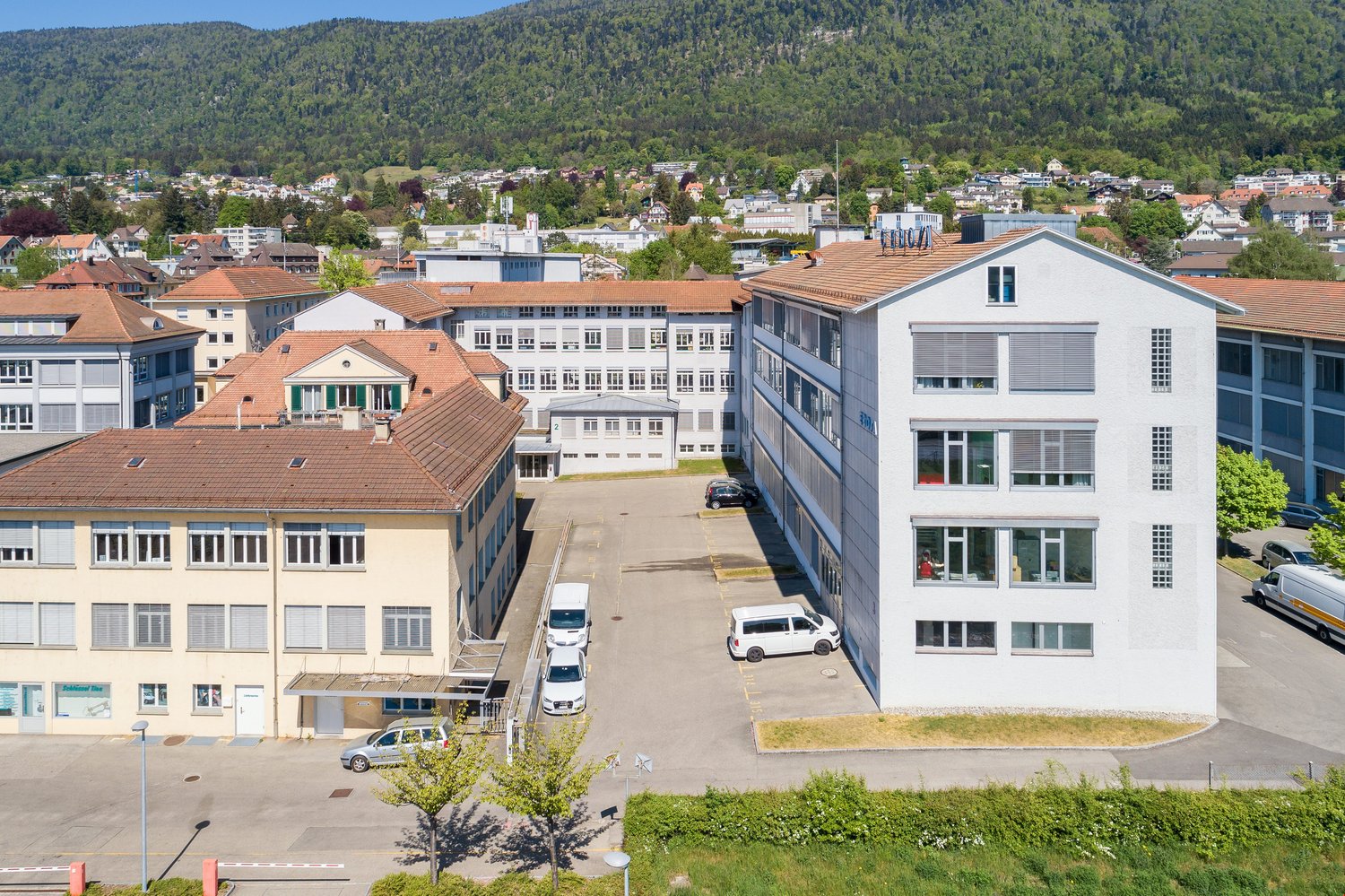 65m² commerciale