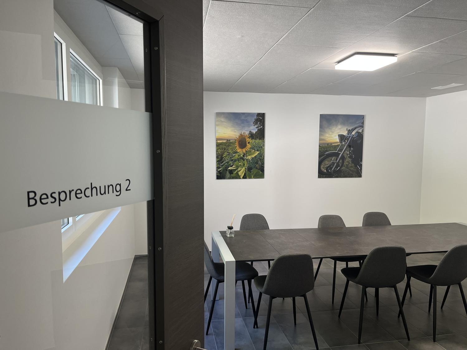 Office, photo 6 of 7