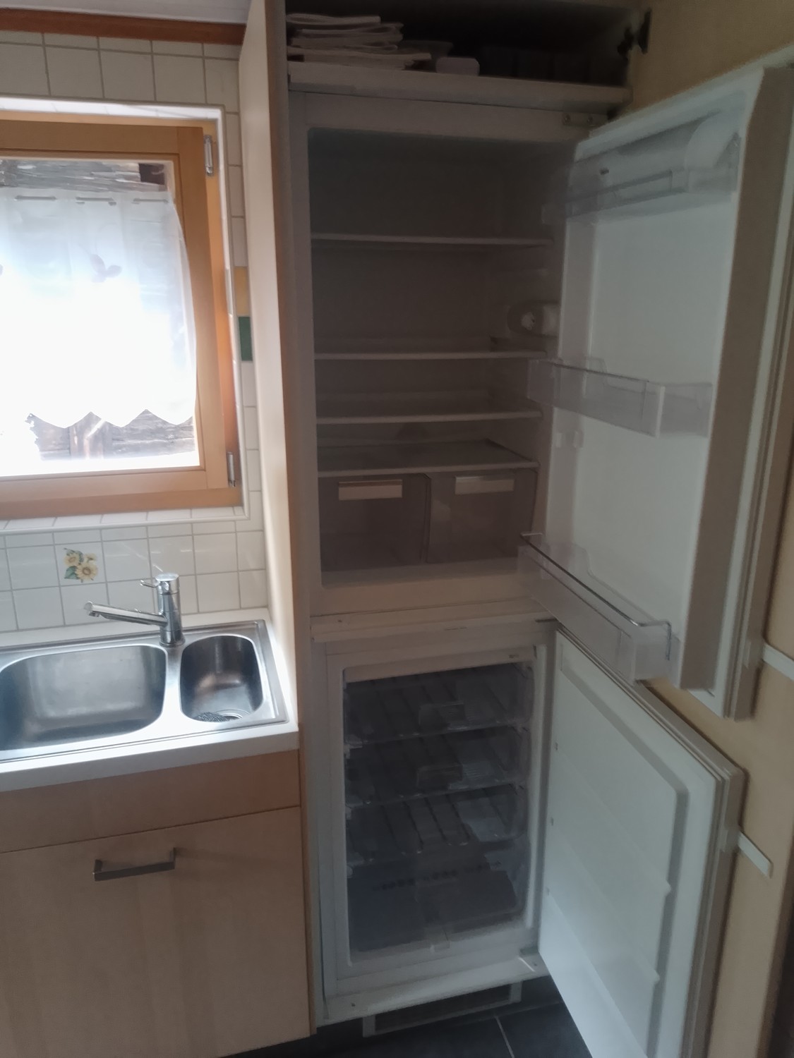 5 rooms apartment