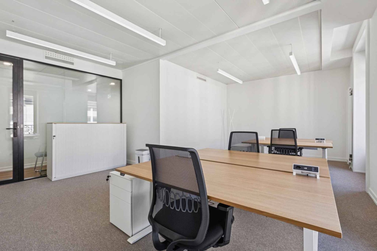 23m² office, photo 1 of 8