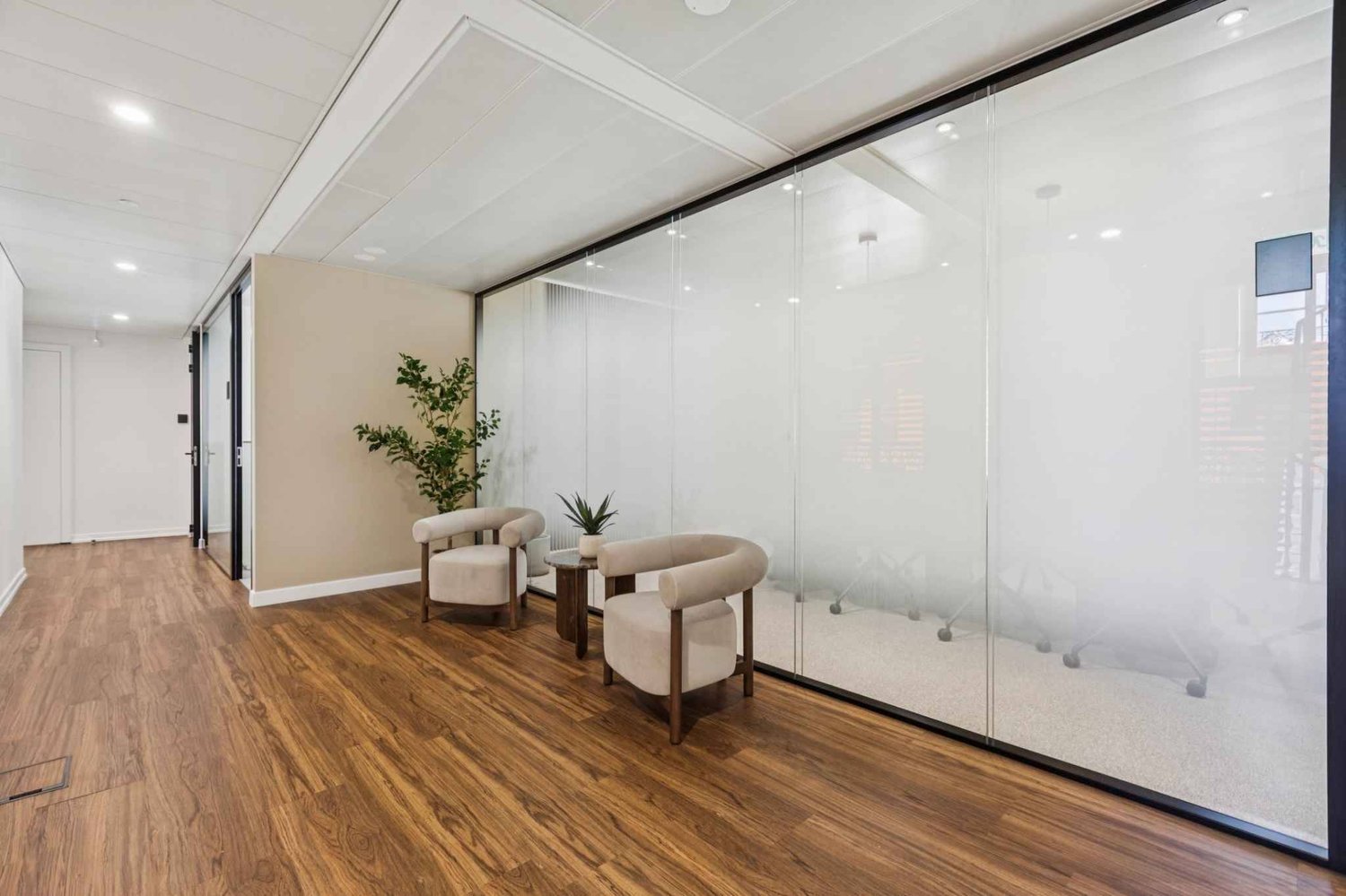 23m² office, photo 2 of 8