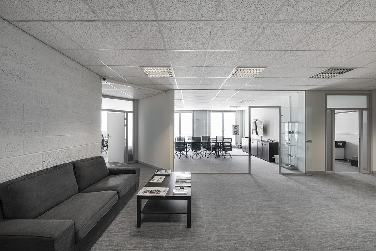 500m² laboratory, photo 1 of 5