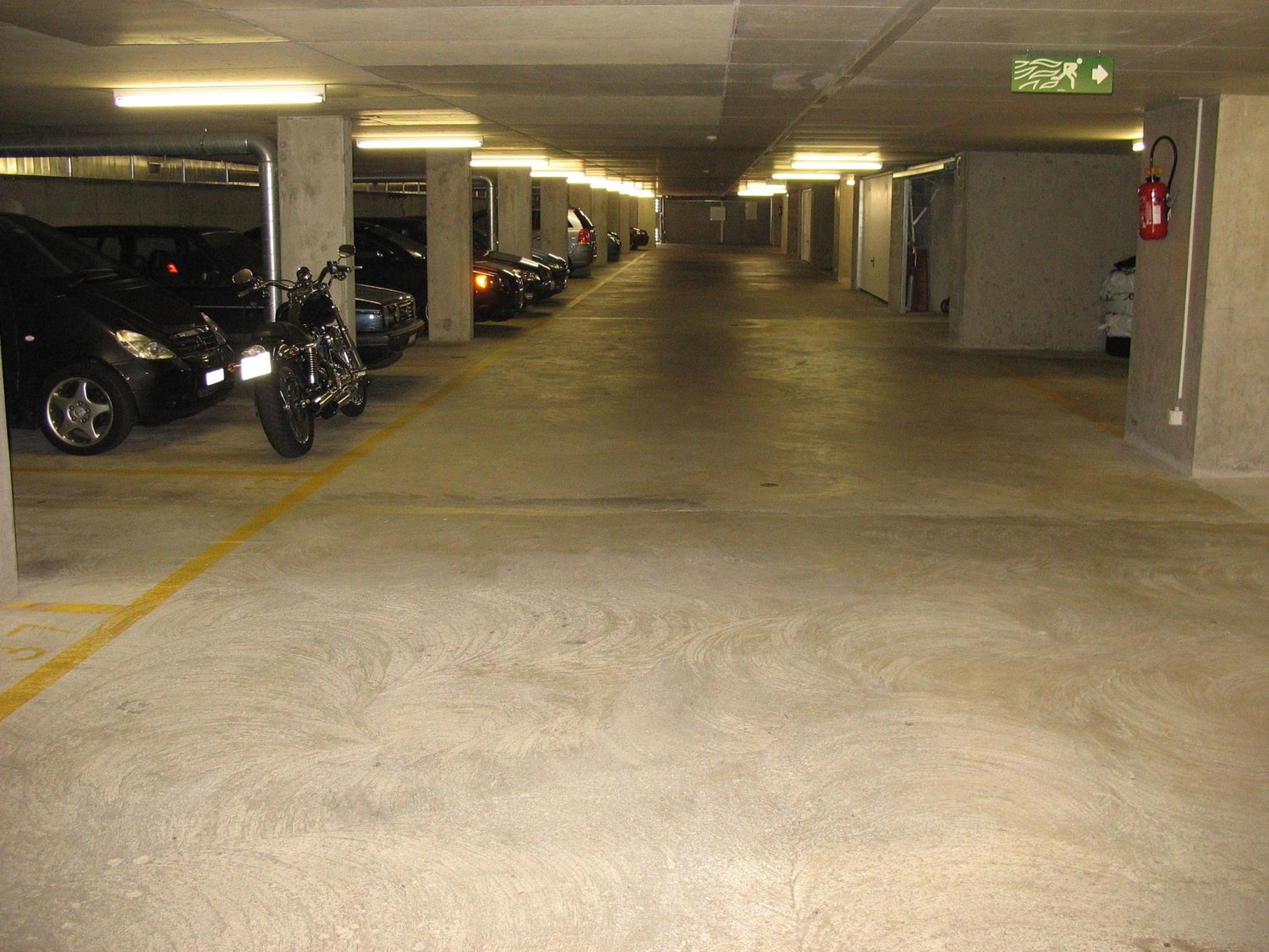 Open slot, photo 2 of 3