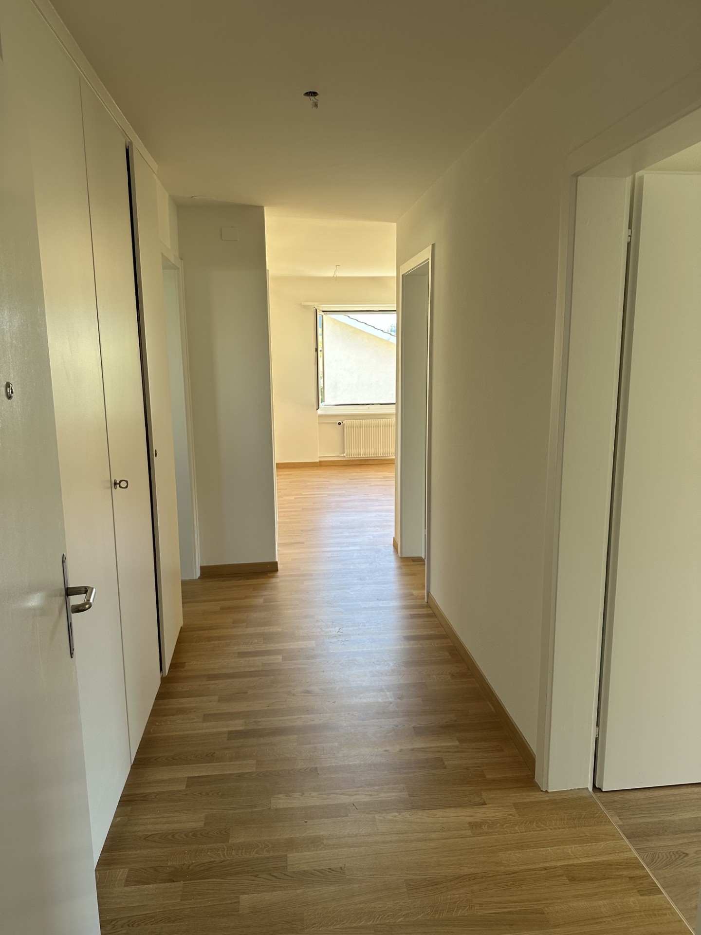 4 rooms apartment, photo 1 of 10