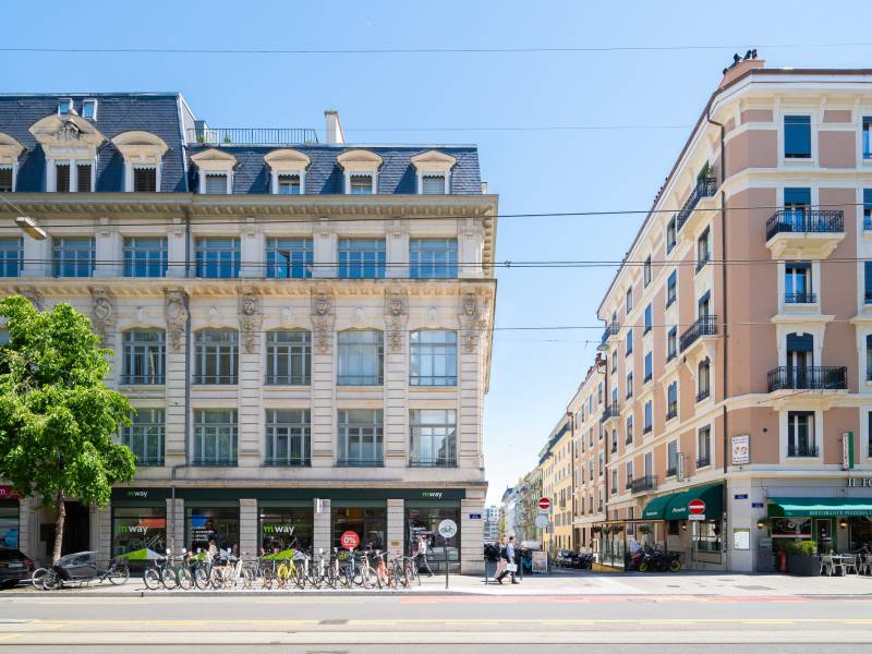 196m² arcade, photo 1 of 10