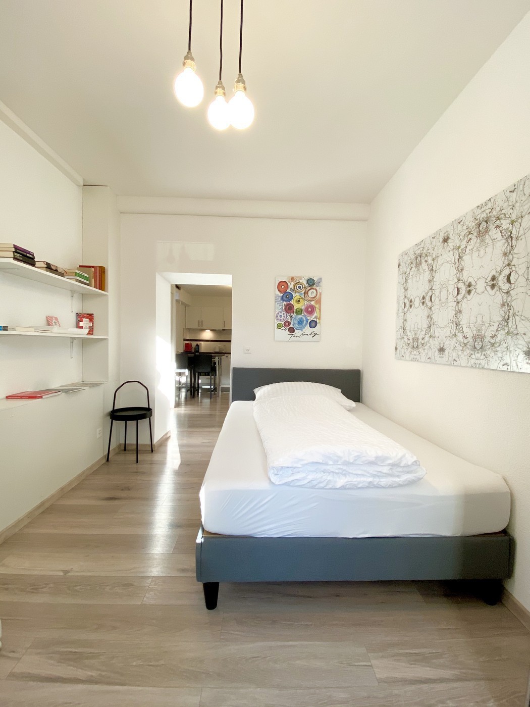 2 rooms furnished flat
