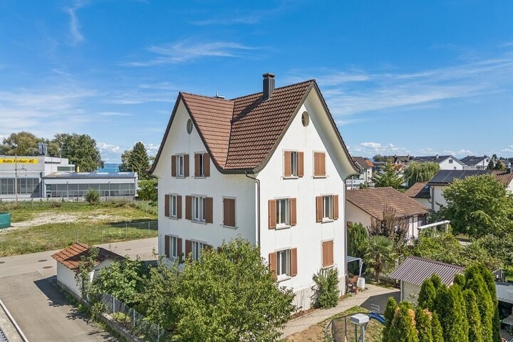 Multi family house