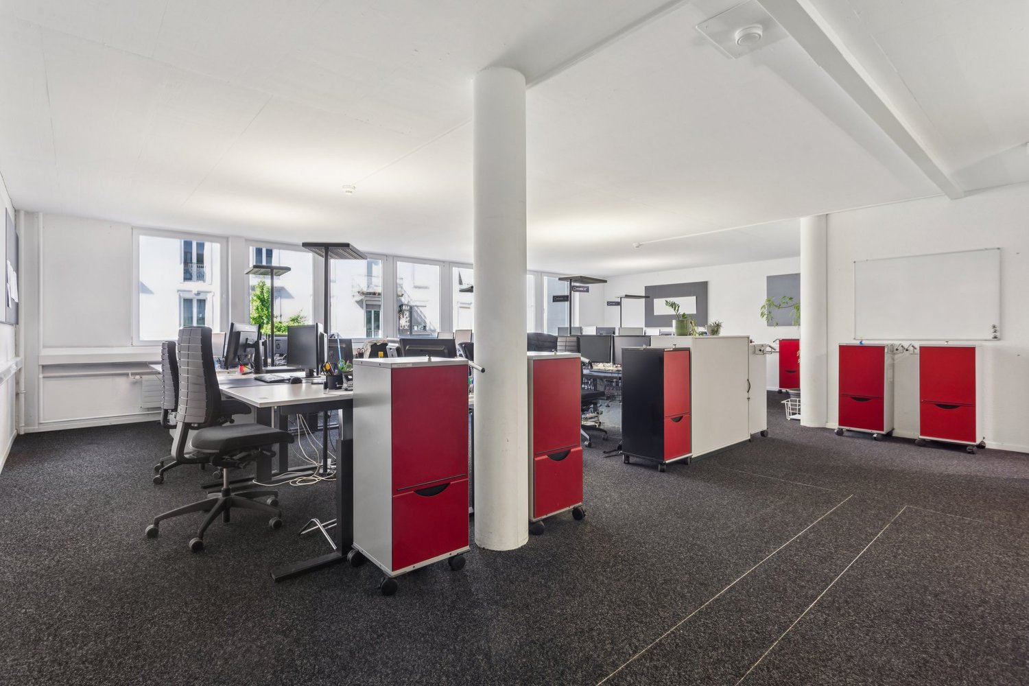 771m² office, Foto 3 von 10