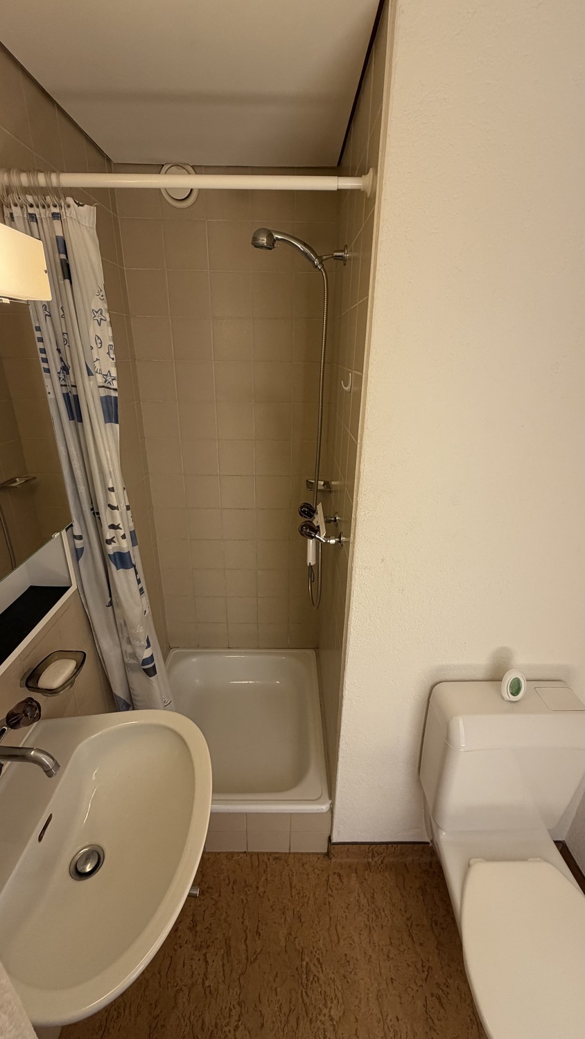 1 room apartment, photo 6 of 6