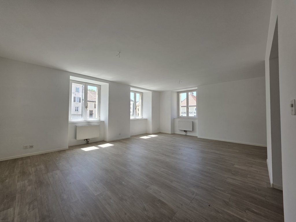 4 rooms apartment, photo 4 of 7