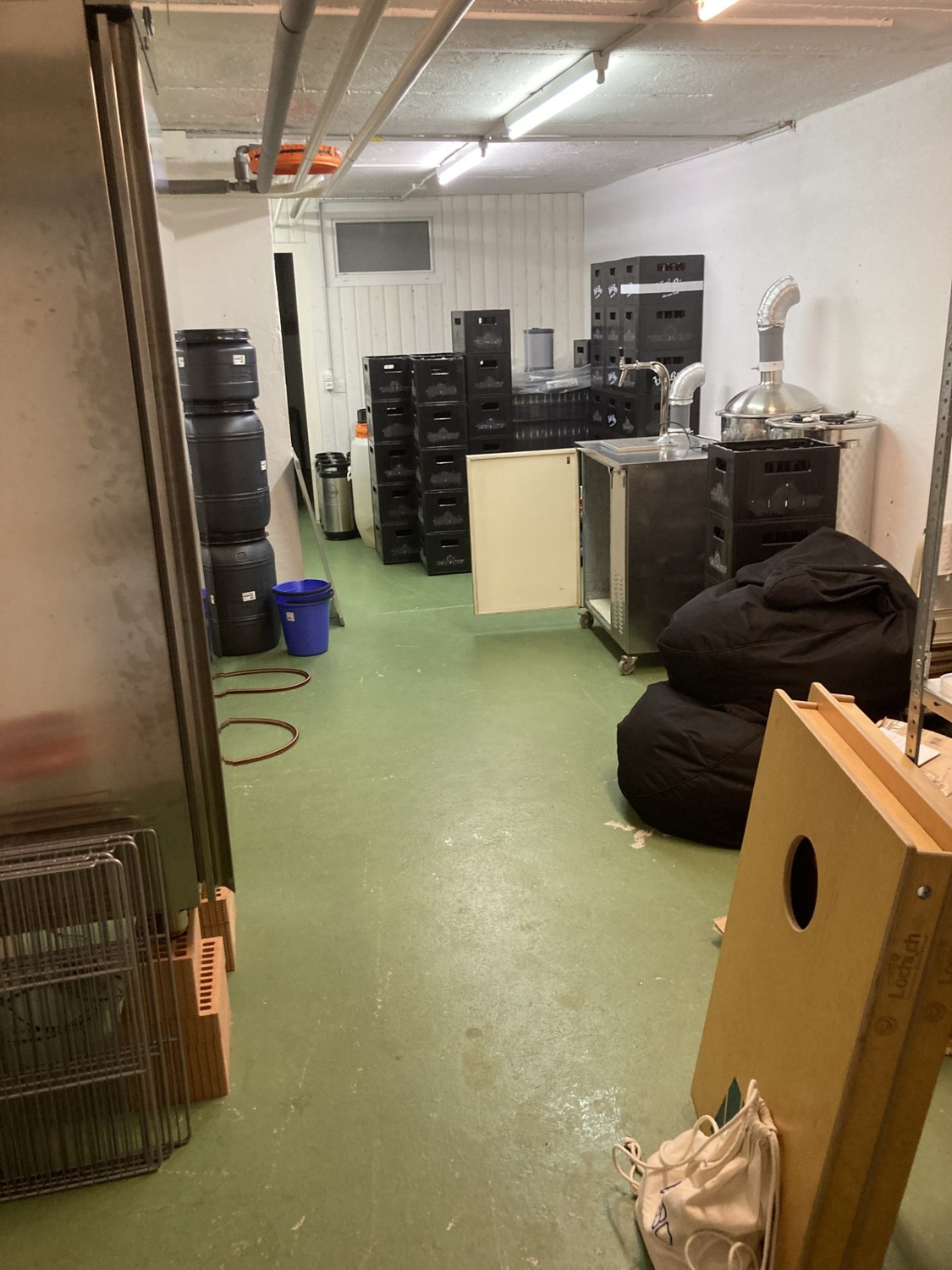 54m² commercial, photo 2 of 3