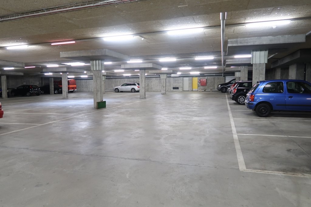 Emplacement de parking souterrain