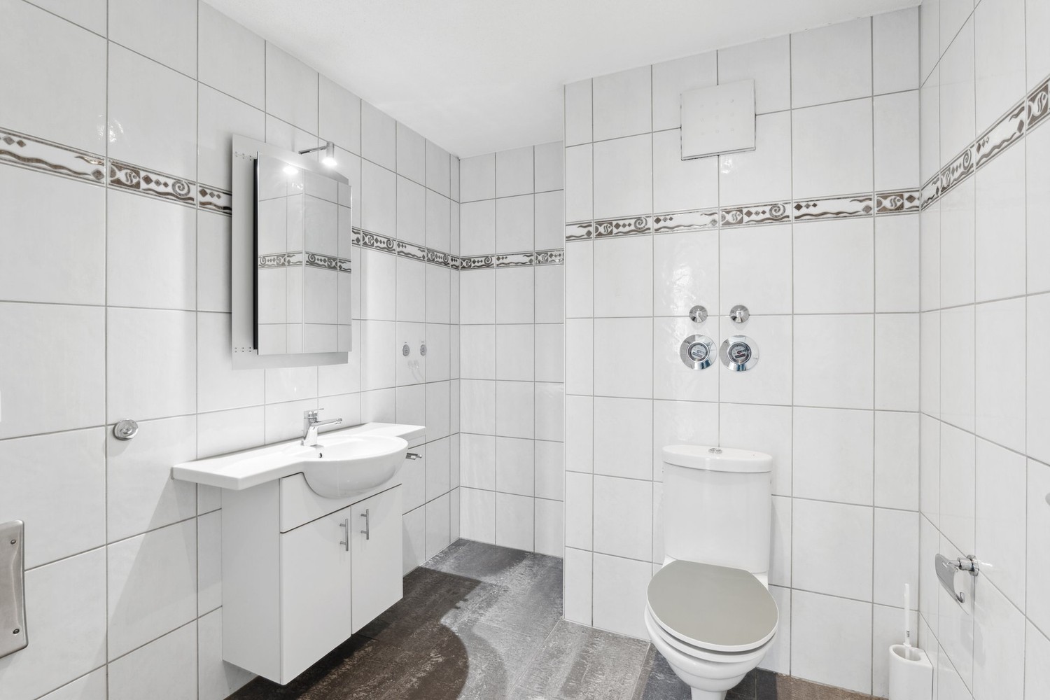 150m² office, photo 3 of 5