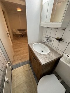 1 room single room, photo 2 of 4