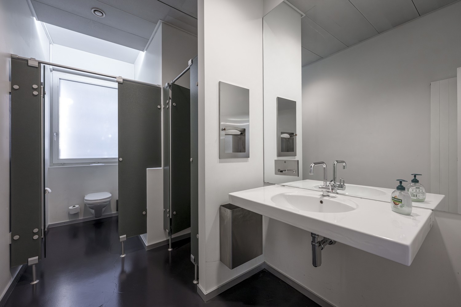 863m² commercial, photo 8 of 10