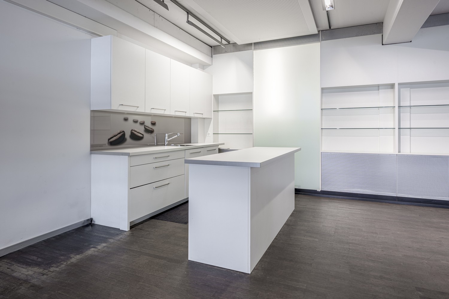 863m² commercial, photo 7 of 10