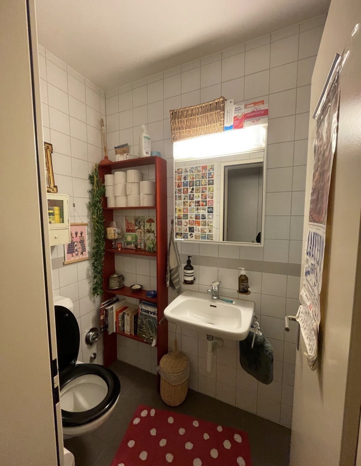 Camera in un appartamento condiviso, foto 4 di 9