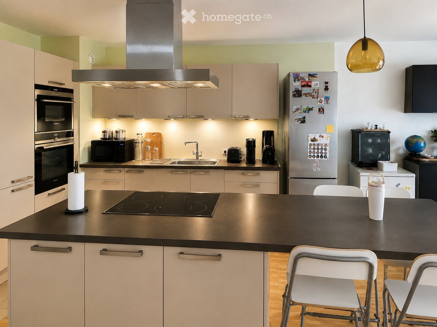 5 rooms apartment
