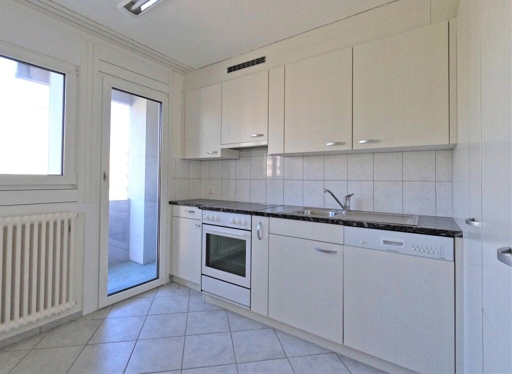 4 rooms apartment, photo 4 of 9