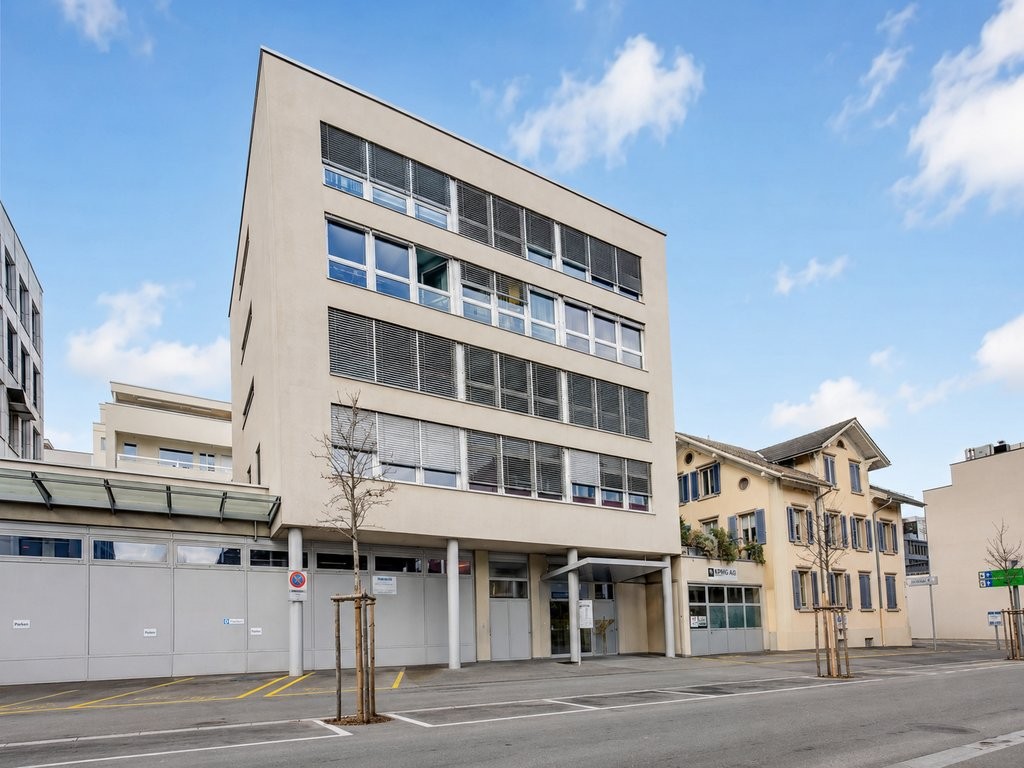 126m² office, photo 2 of 5