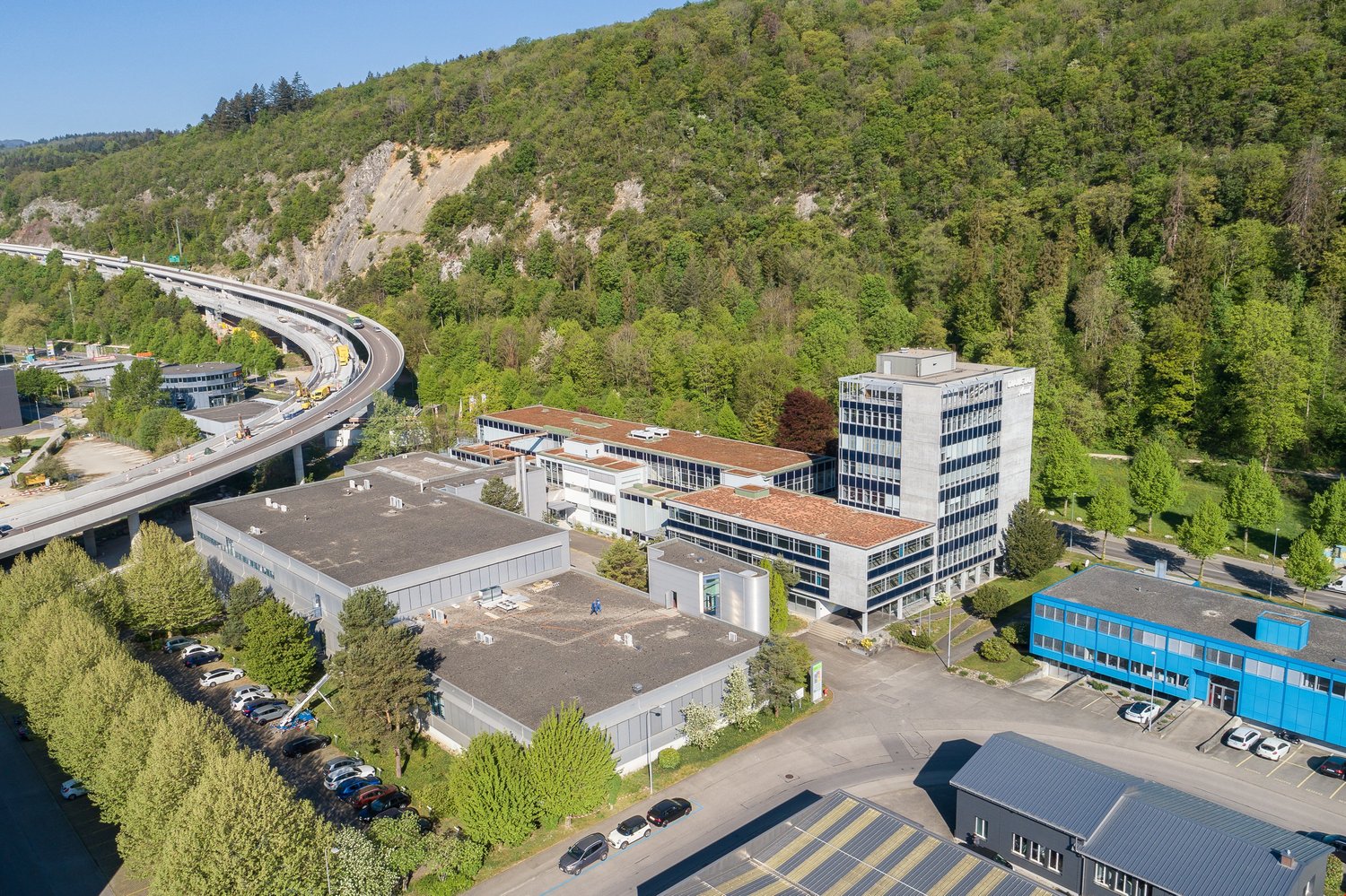 349m² office, foto 1 di 8