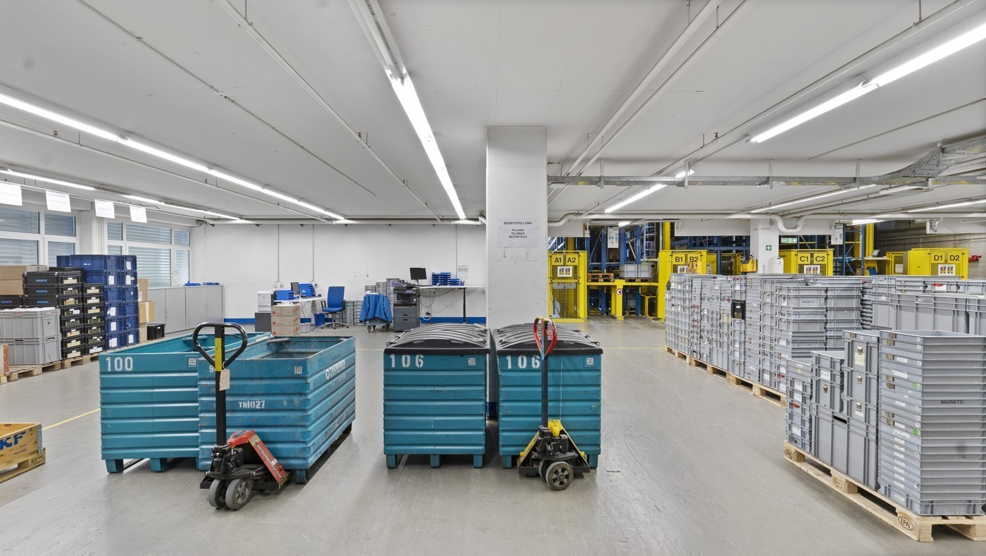 1800m² storage room, photo 3 of 10