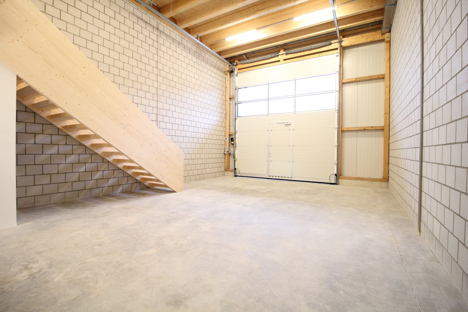 110m² commerciale