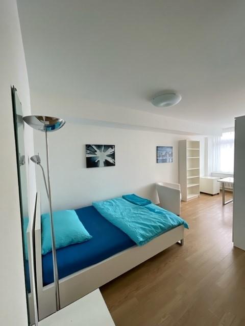 1 room apartment, photo 2 of 8