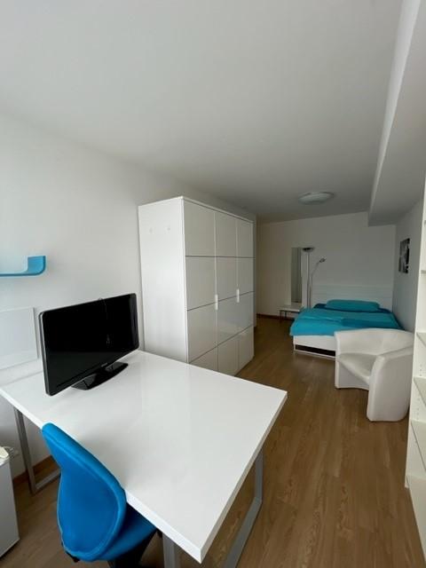 1 room apartment, photo 3 of 8