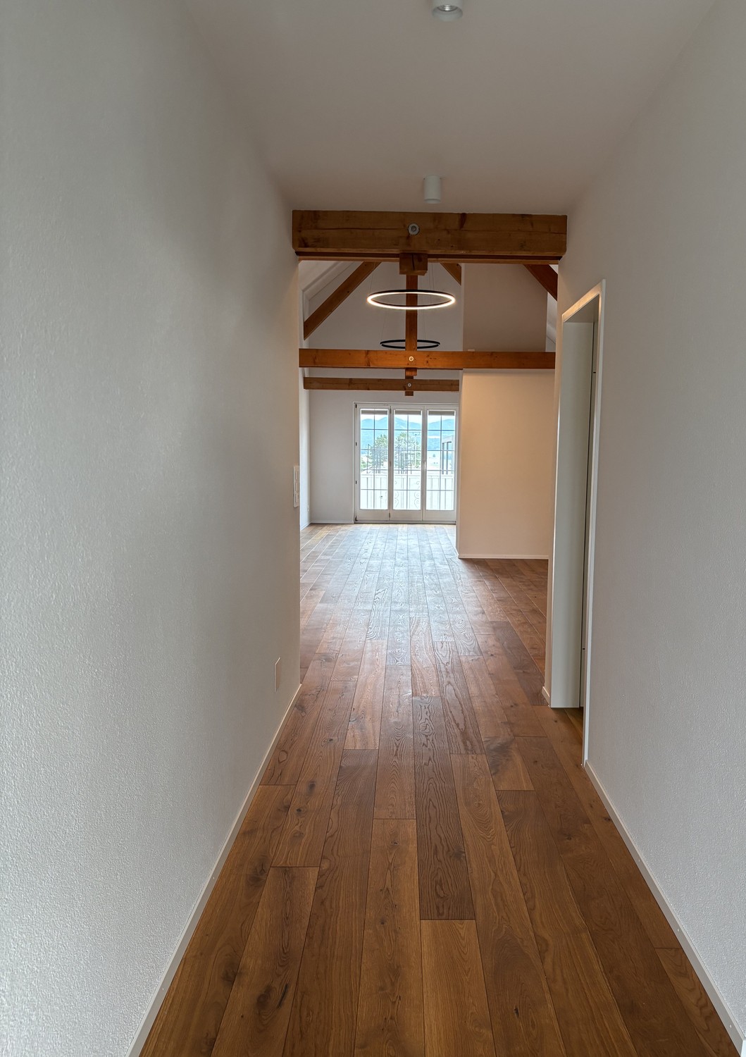 4 ½ Zimmer Wohnung, Foto 2 von 10