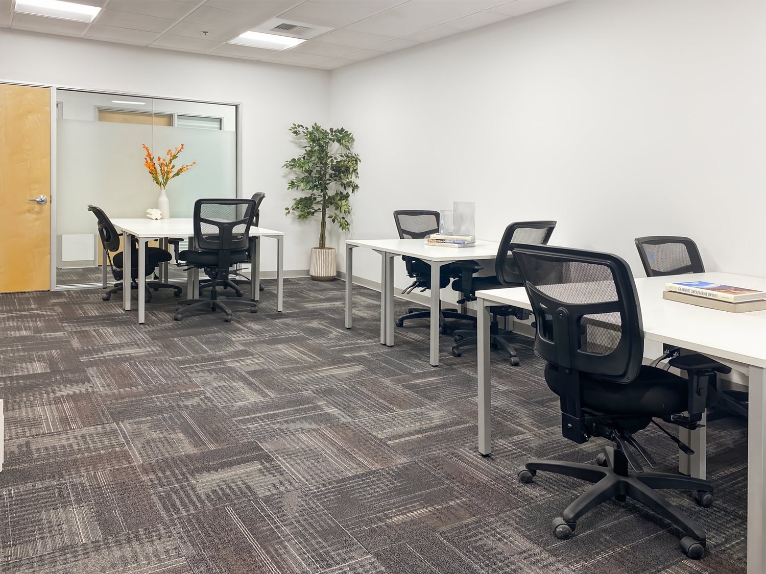 Office, Foto 1 von 7