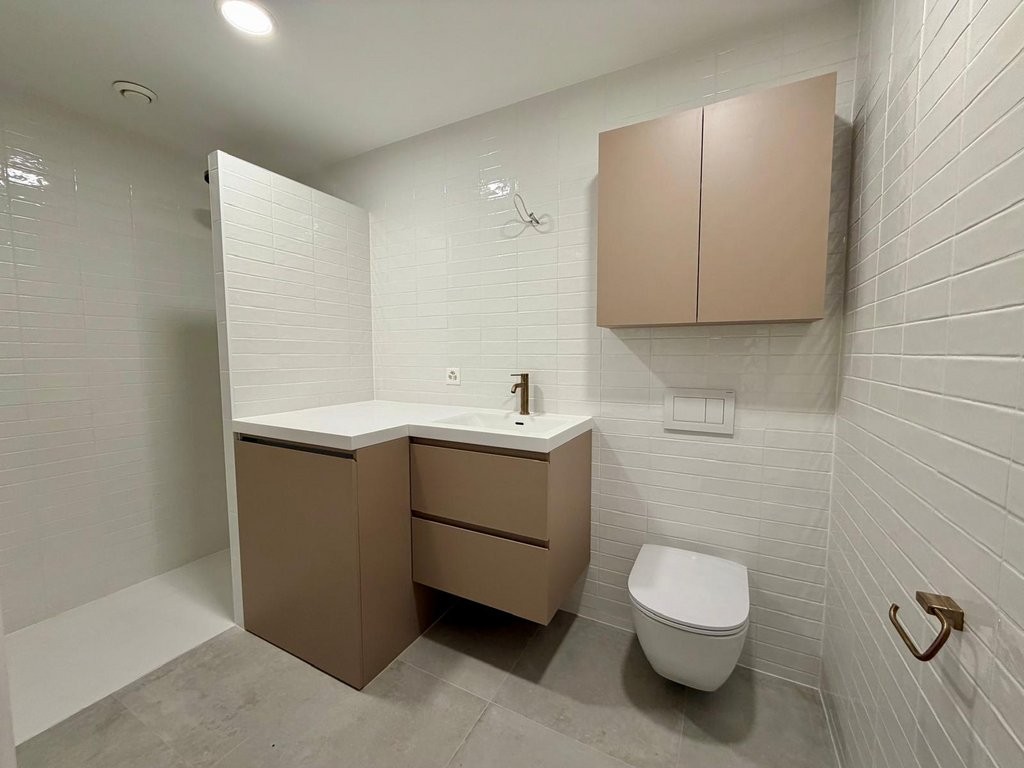 4 rooms apartment, photo 9 of 10