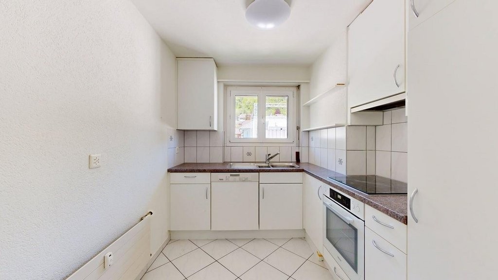4 rooms apartment, photo 1 of 10