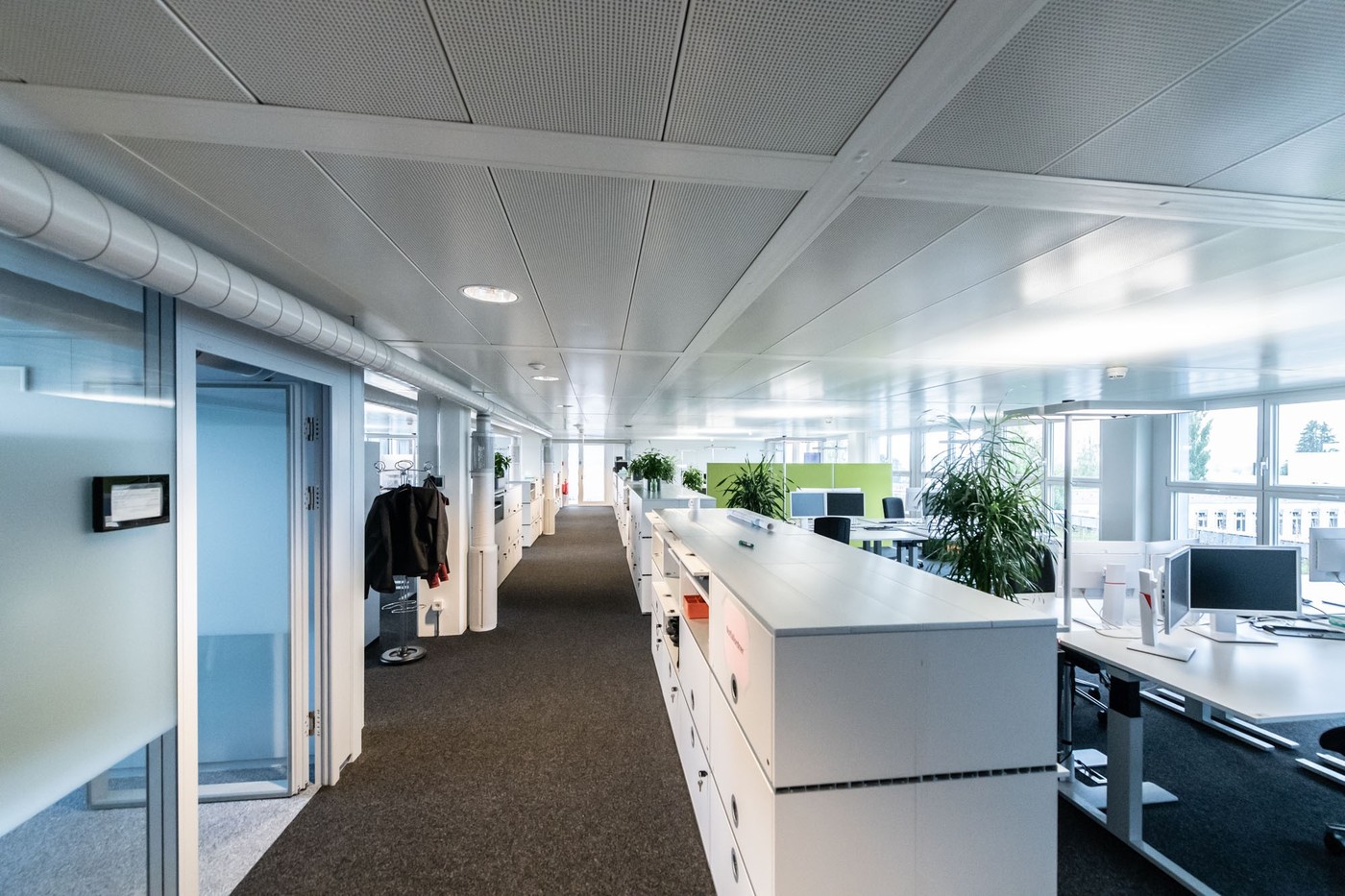 12000m² ufficio