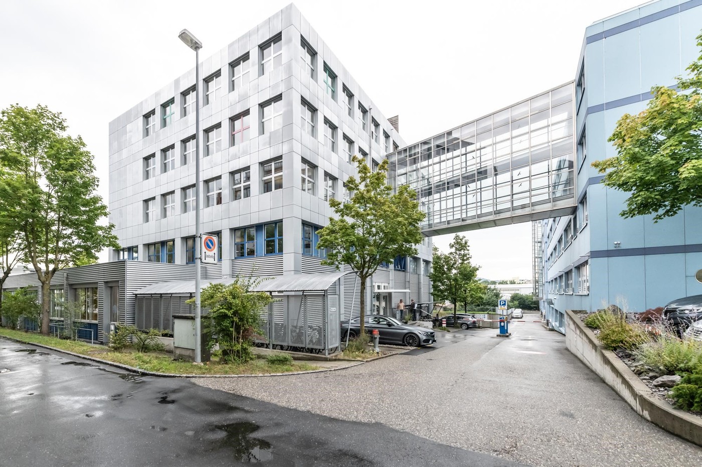 12000m² ufficio
