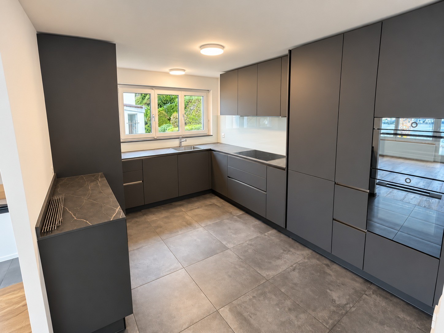 3 rooms roof flat