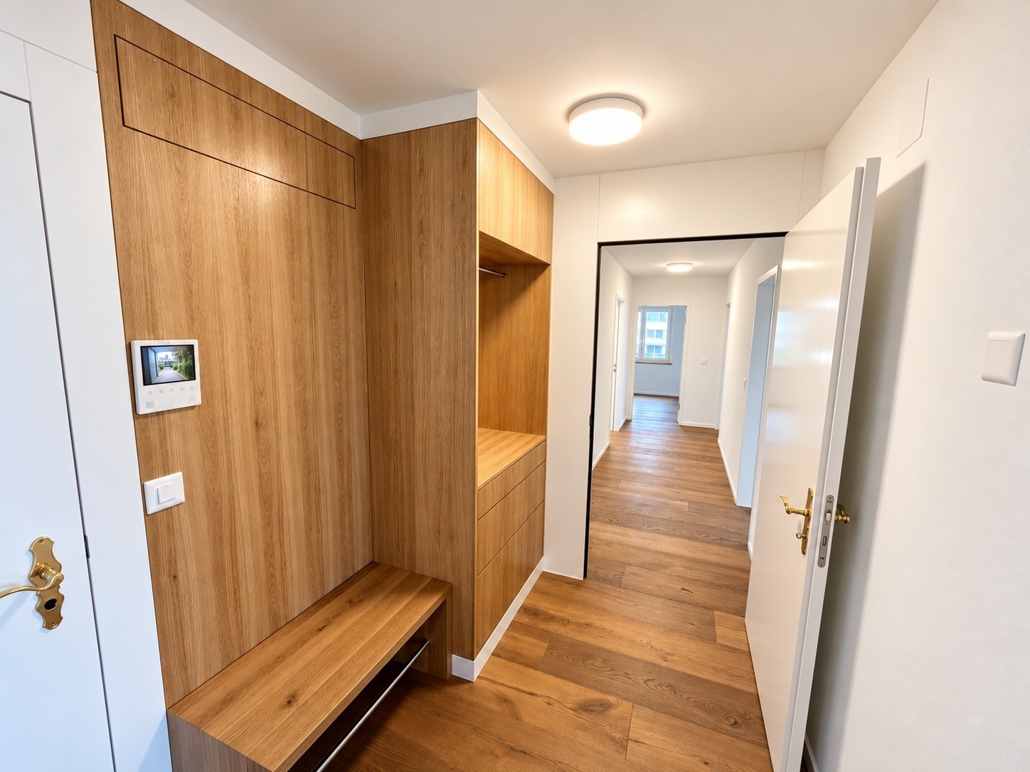 3 rooms roof flat
