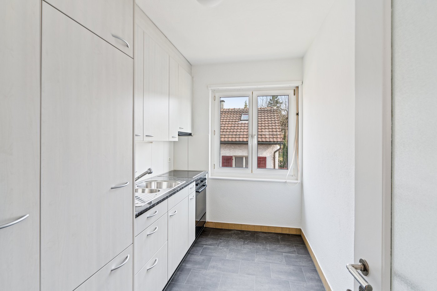 3 rooms apartment, photo 2 of 9