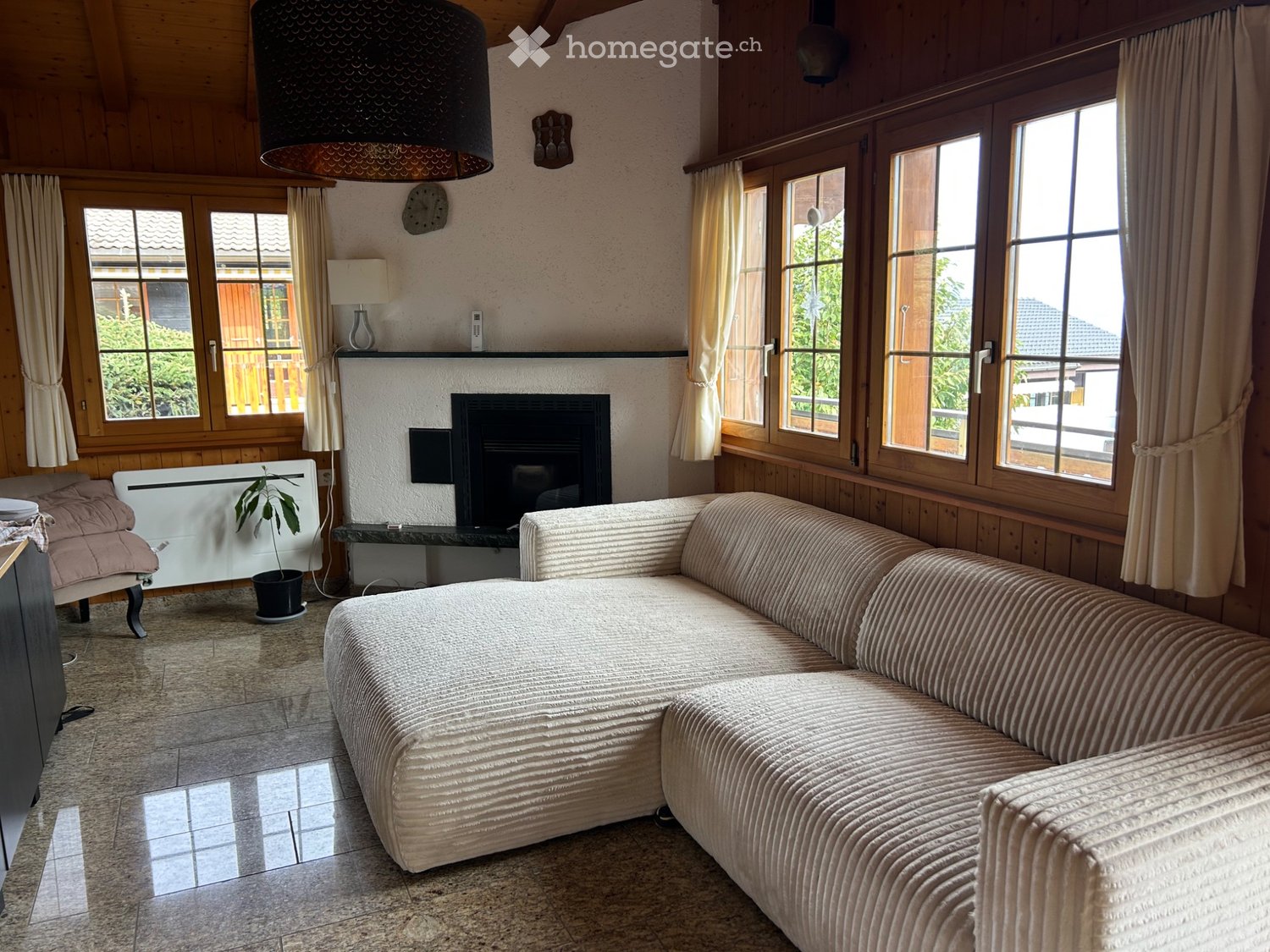 4 rooms single house