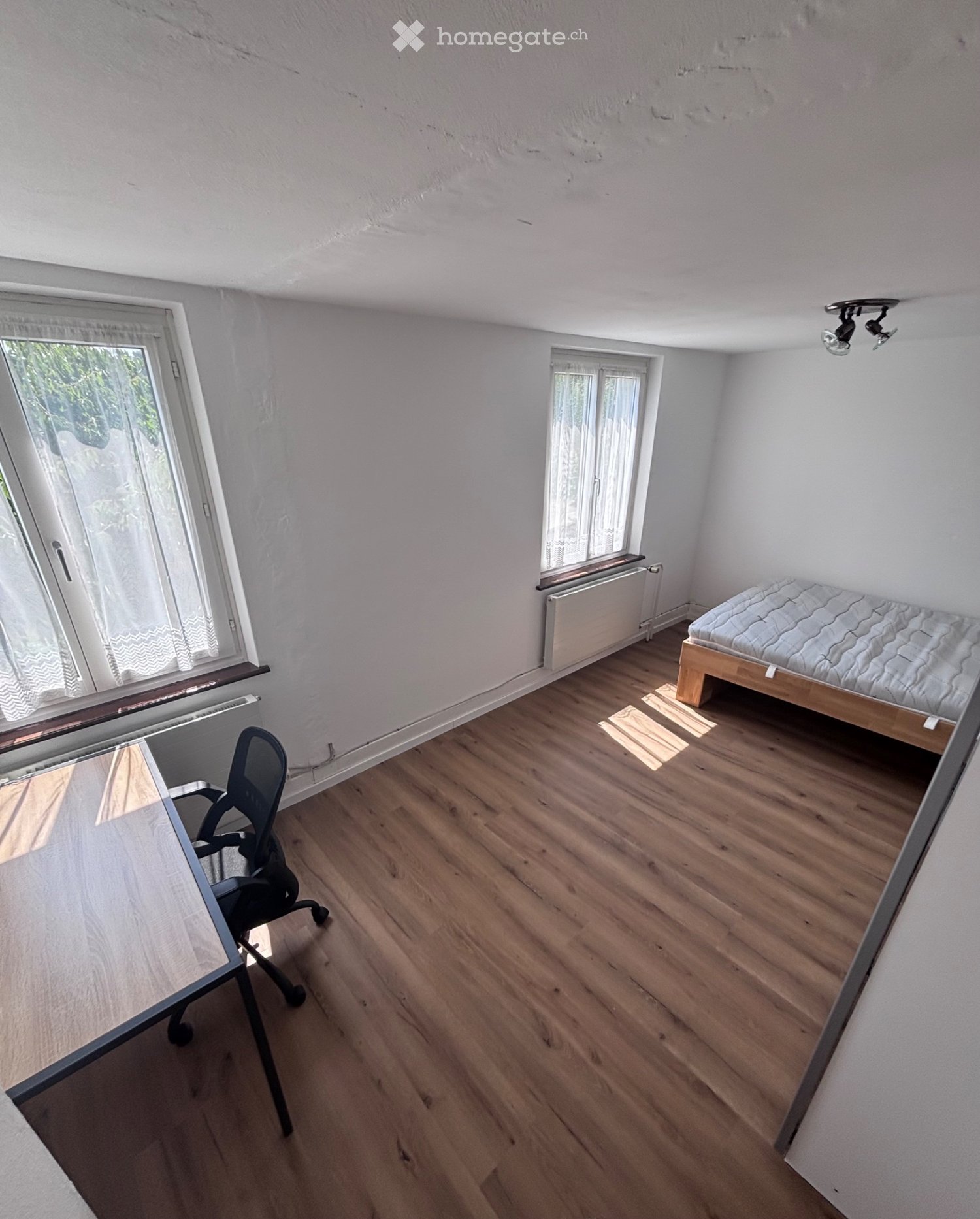 1 room single room