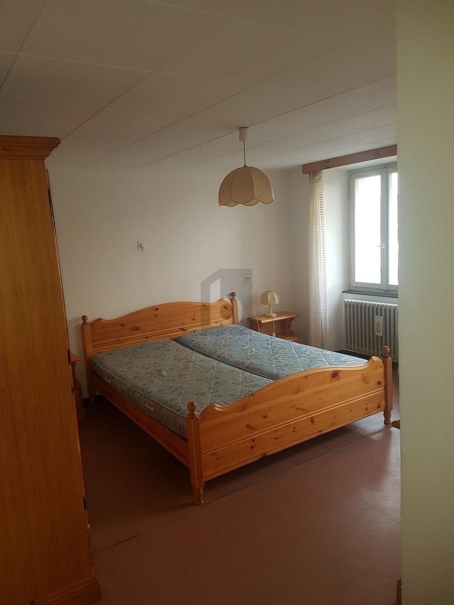10 rooms multi family house