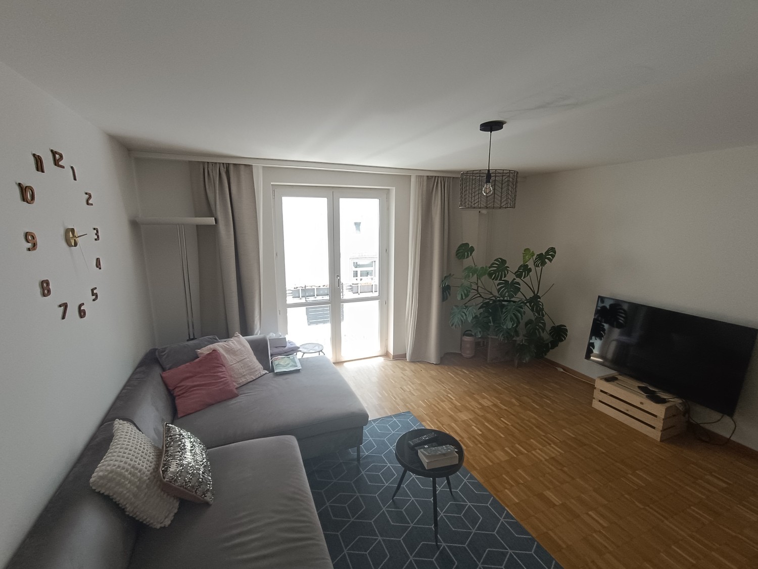 Appartamento di 2 ½ locali, foto 2 di 8