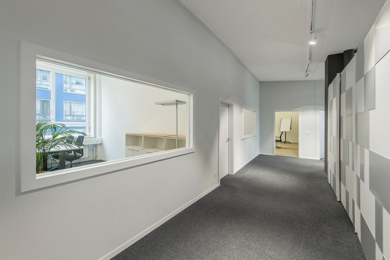 495m² office, photo 10 of 10