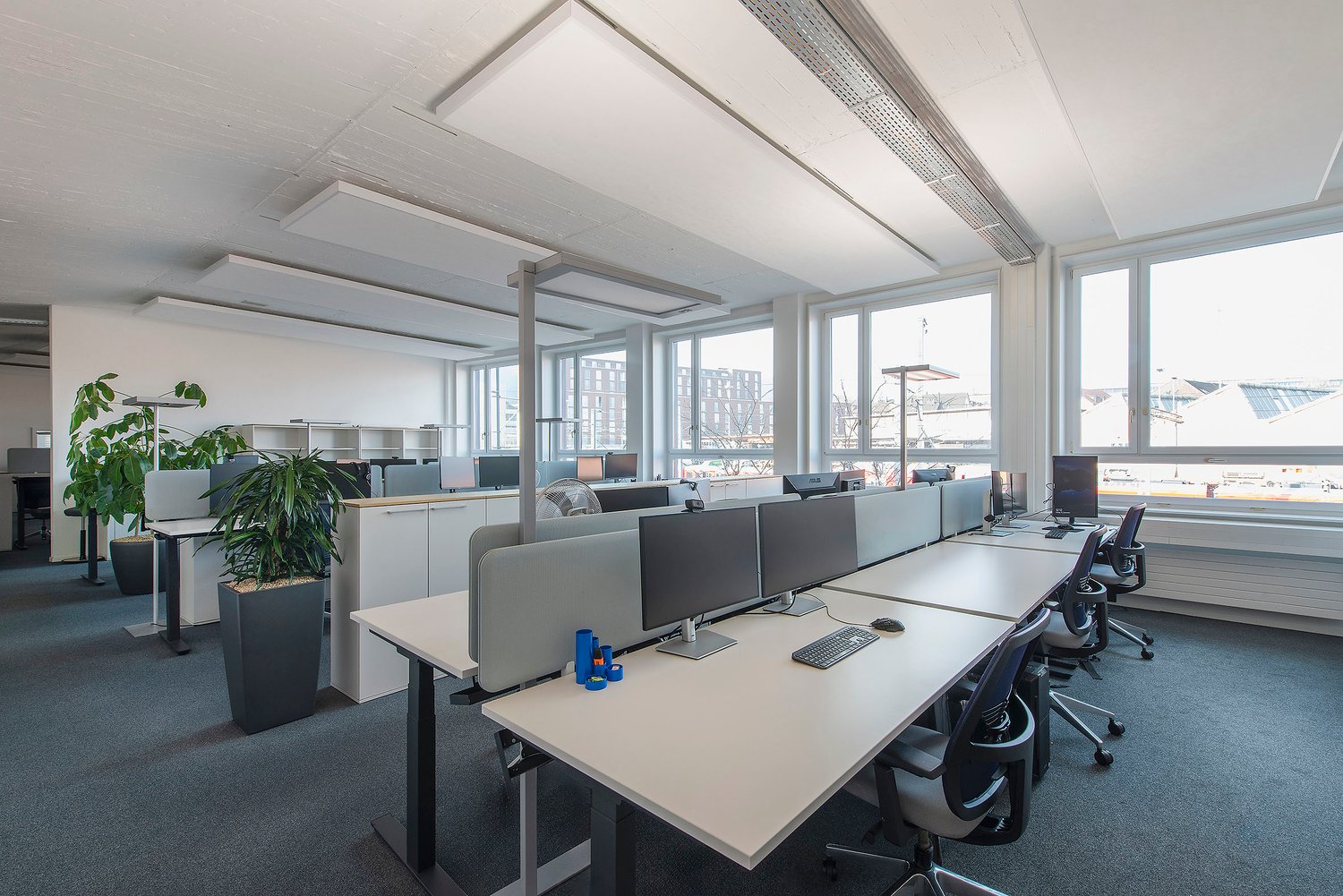495m² office, photo 6 of 10
